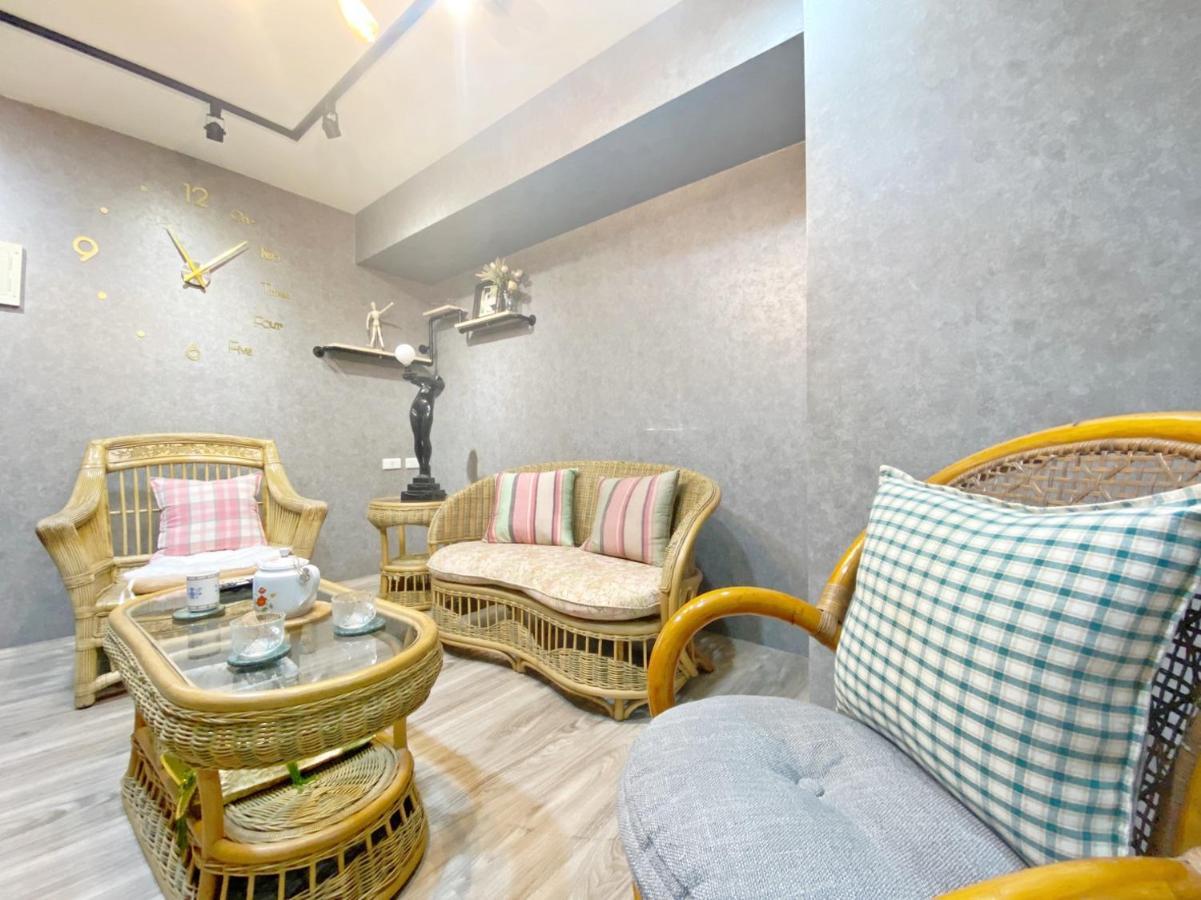 Appartement Holayoyo à Tainan Extérieur photo